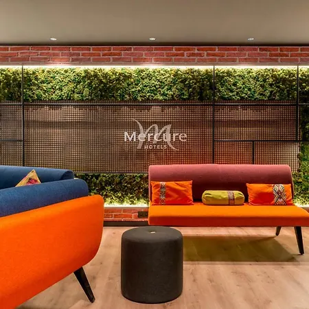 Hotel Mercure Centre Compans 4*