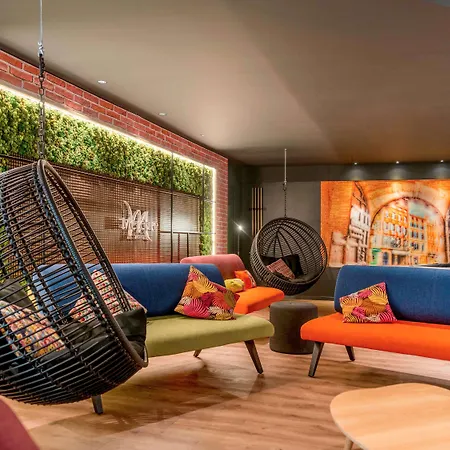 Mercure Centre Compans 4*