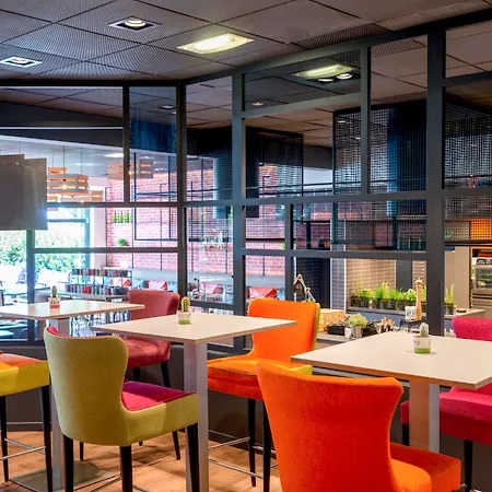 Mercure Centre Compans