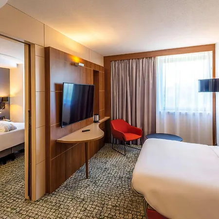 Szálloda Mercure Centre Compans 4*