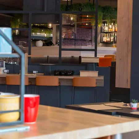 Mercure Centre Compans Szálloda